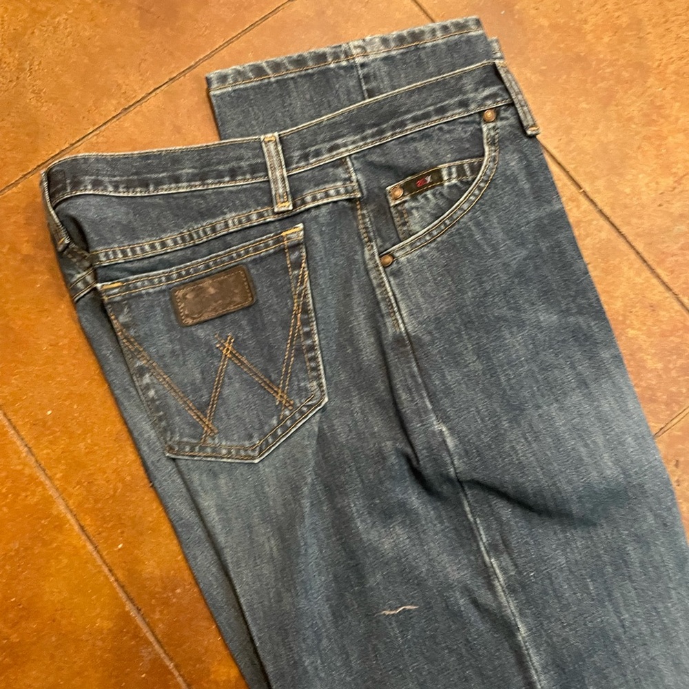10 pairs of wrangler 20x competition jeans